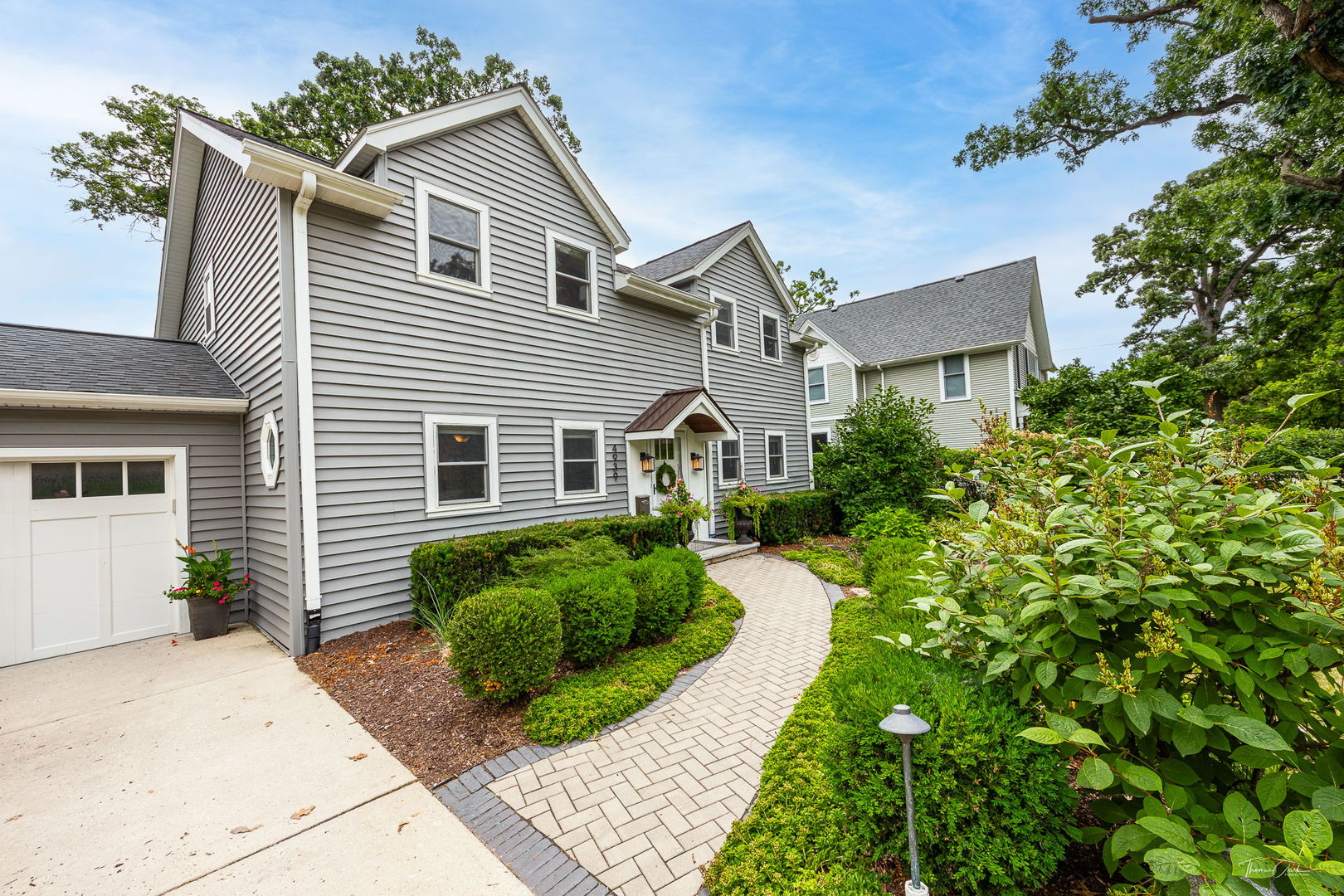 4939 Lee Avenue, Downers Grove, IL 60515