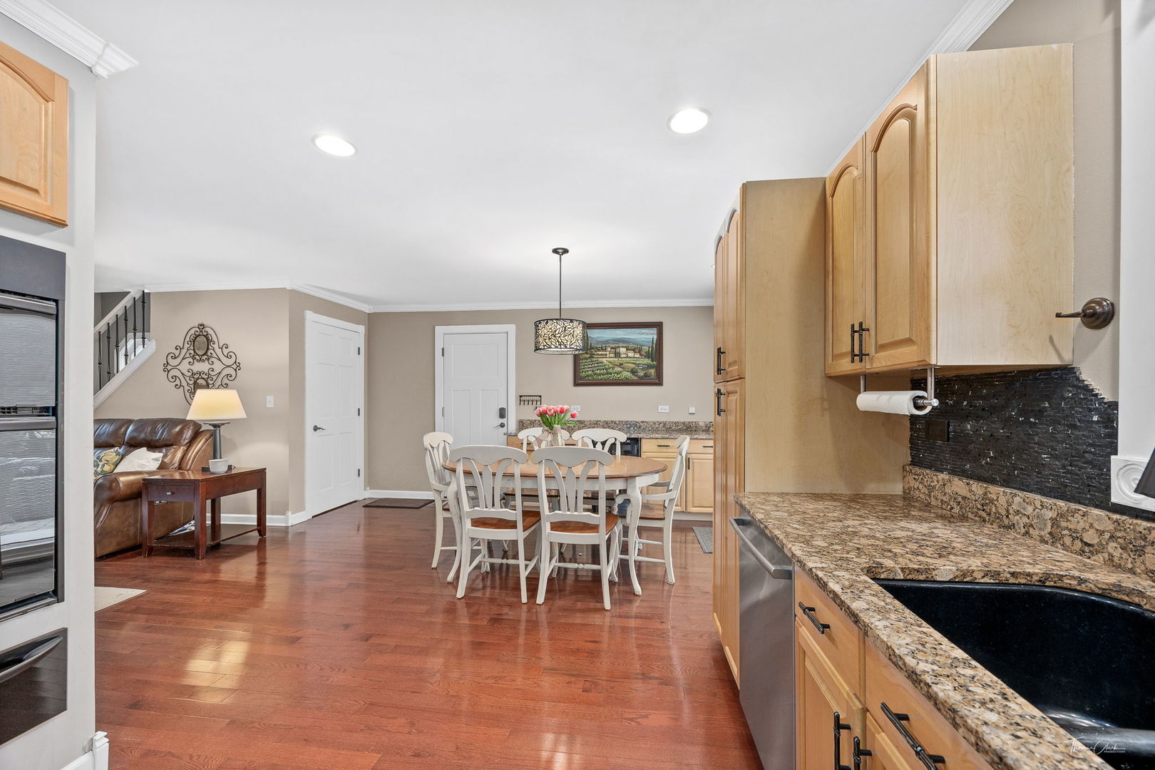 4939 Lee Avenue, Downers Grove, IL 60515