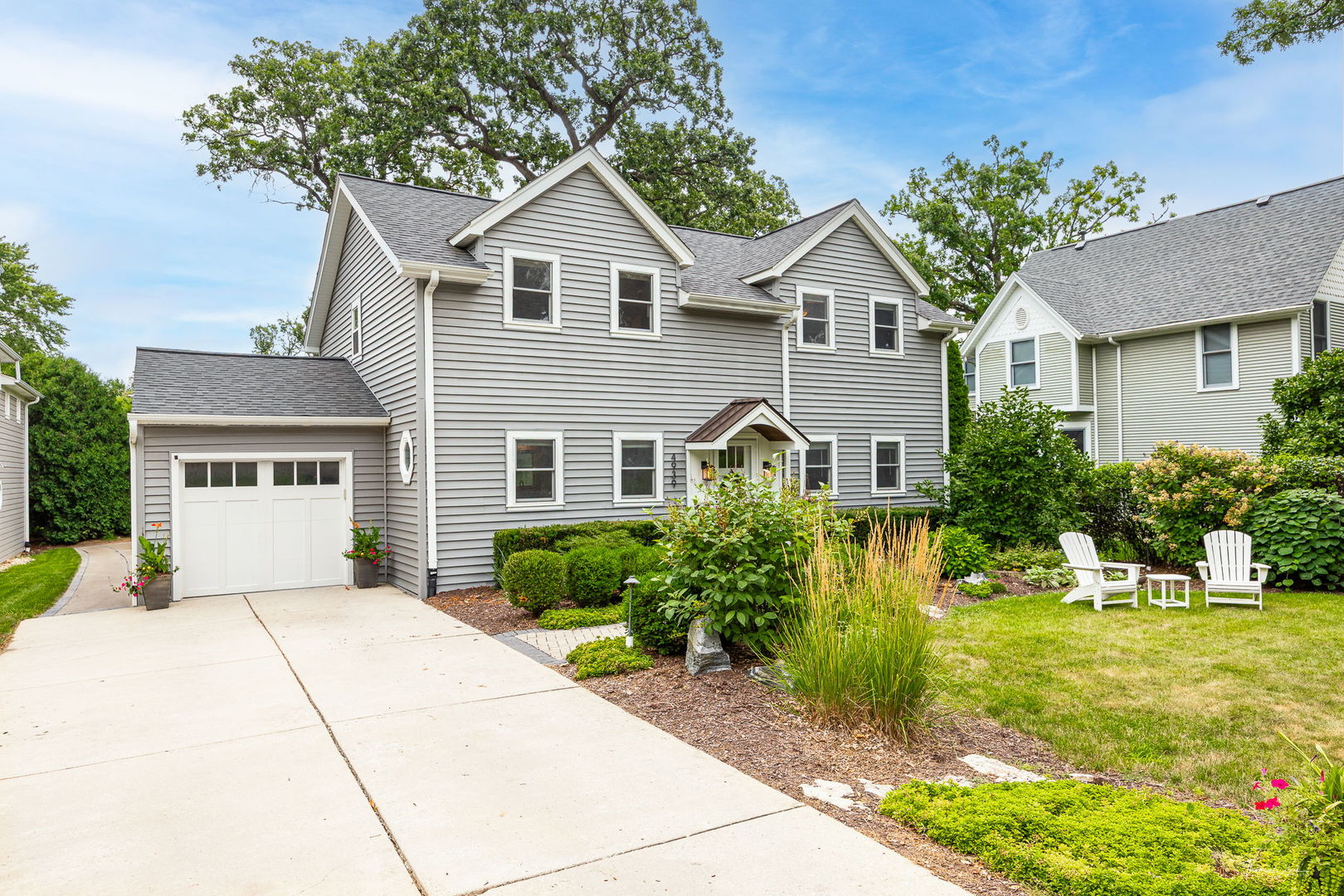 4939 Lee Avenue, Downers Grove, IL 60515