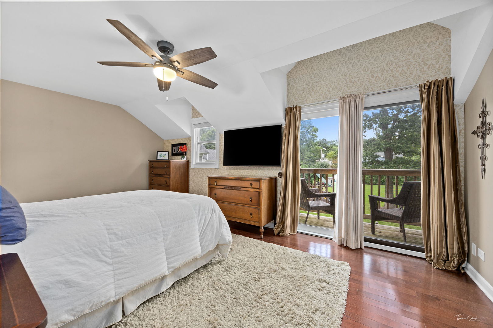 4939 Lee Avenue, Downers Grove, IL 60515