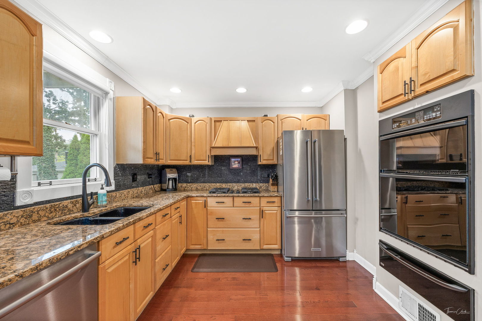 4939 Lee Avenue, Downers Grove, IL 60515