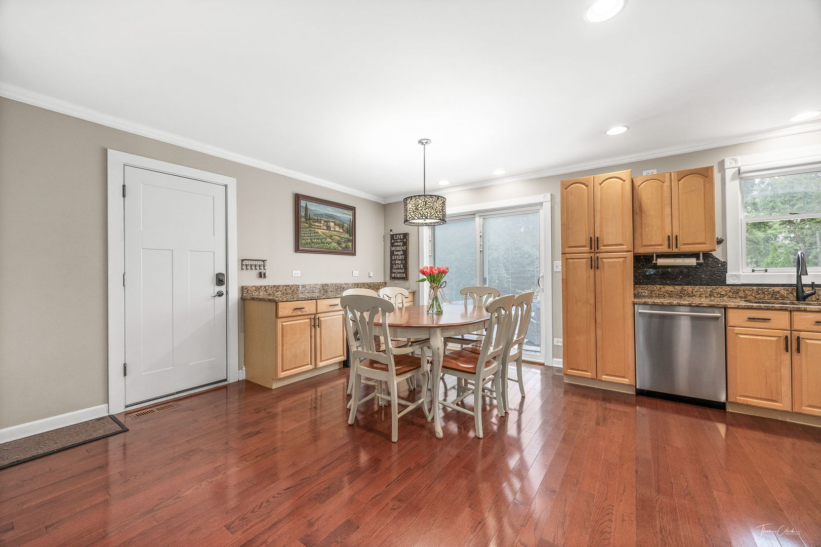 4939 Lee Avenue, Downers Grove, IL 60515