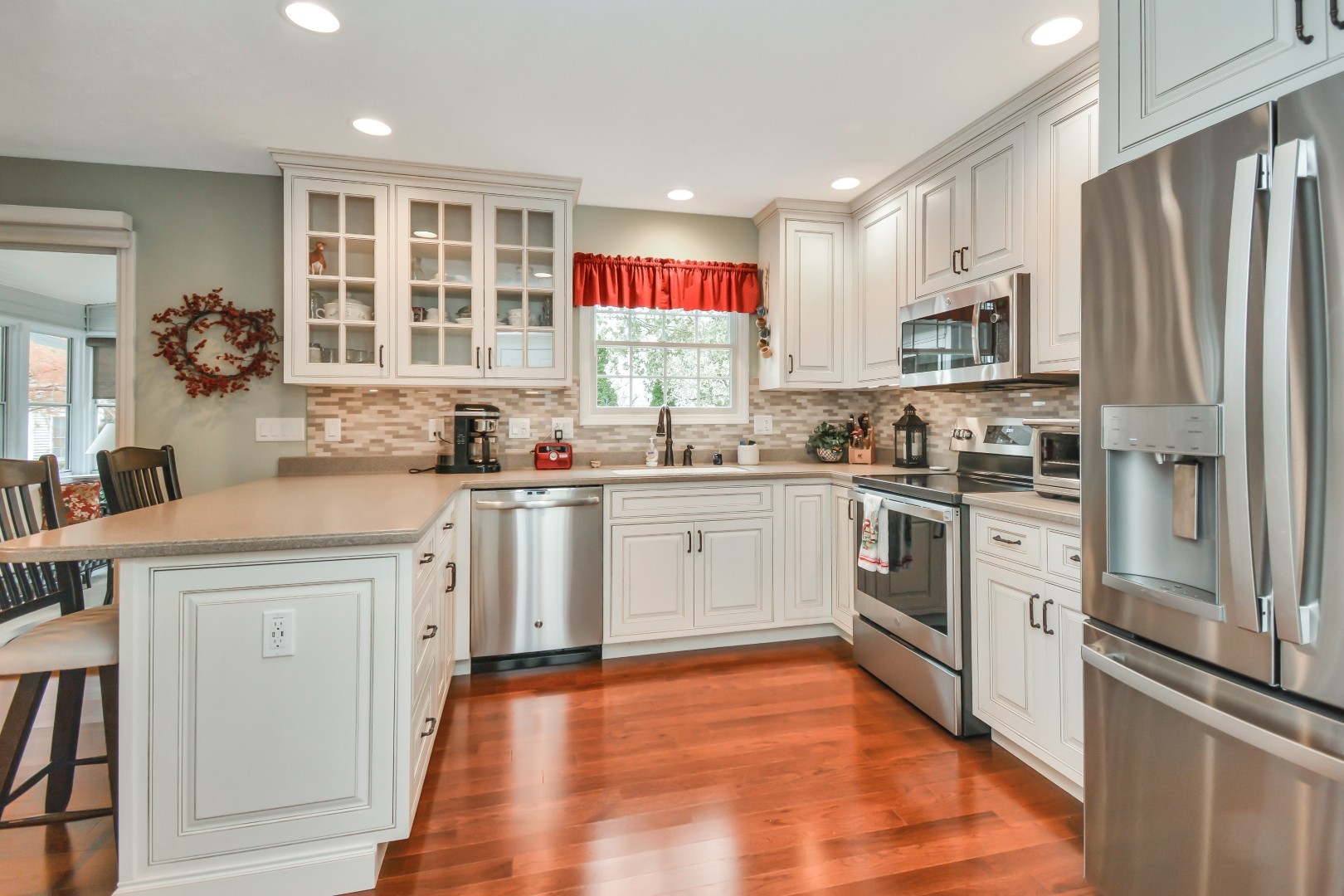 35 Greythorne Circle, Bloomington, IL 61704