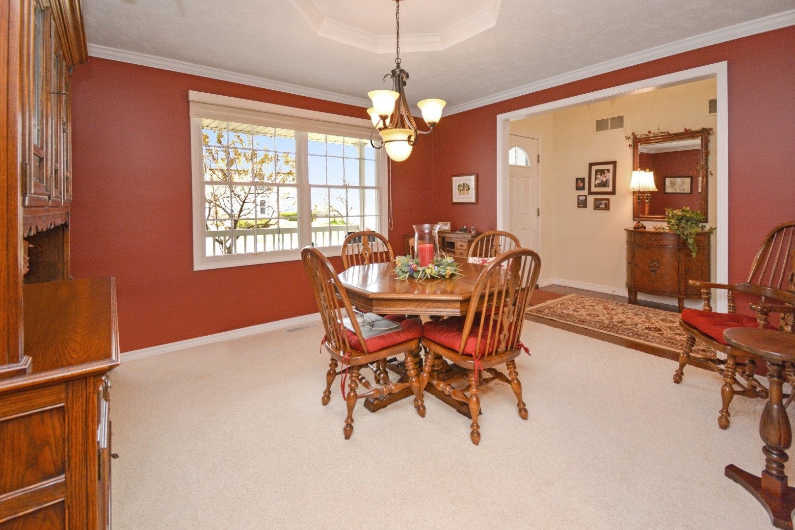 35 Greythorne Circle, Bloomington, IL 61704