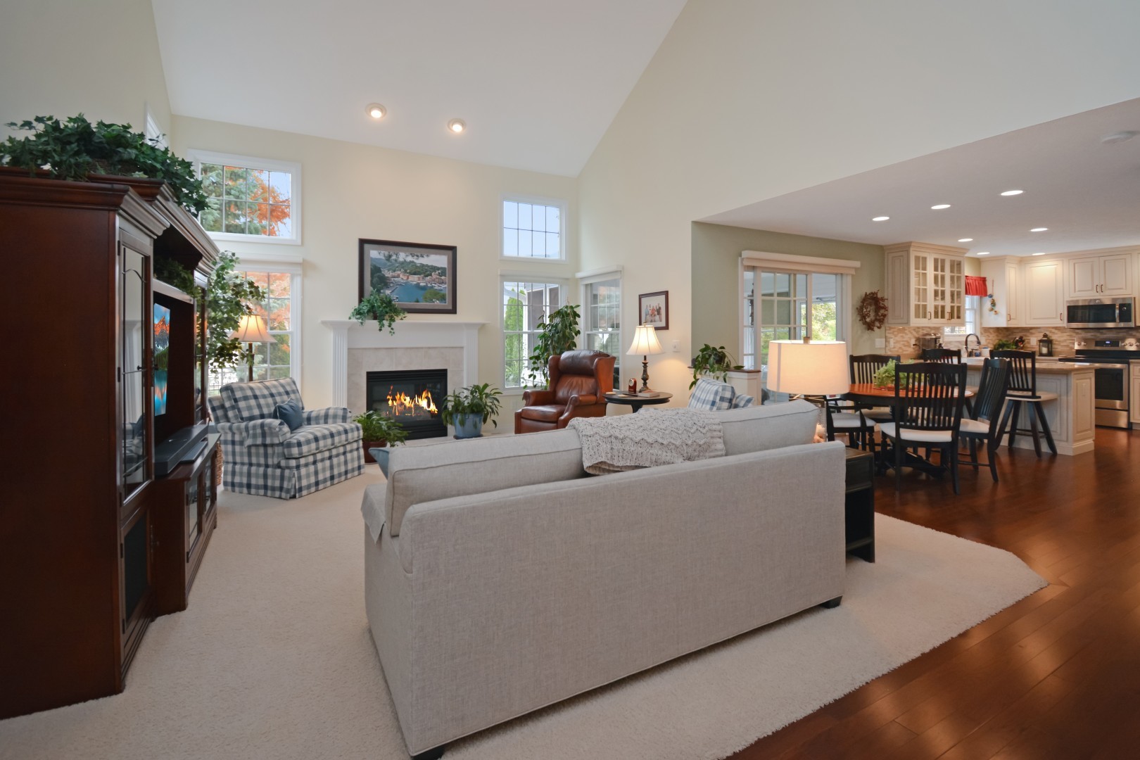 35 Greythorne Circle, Bloomington, IL 61704