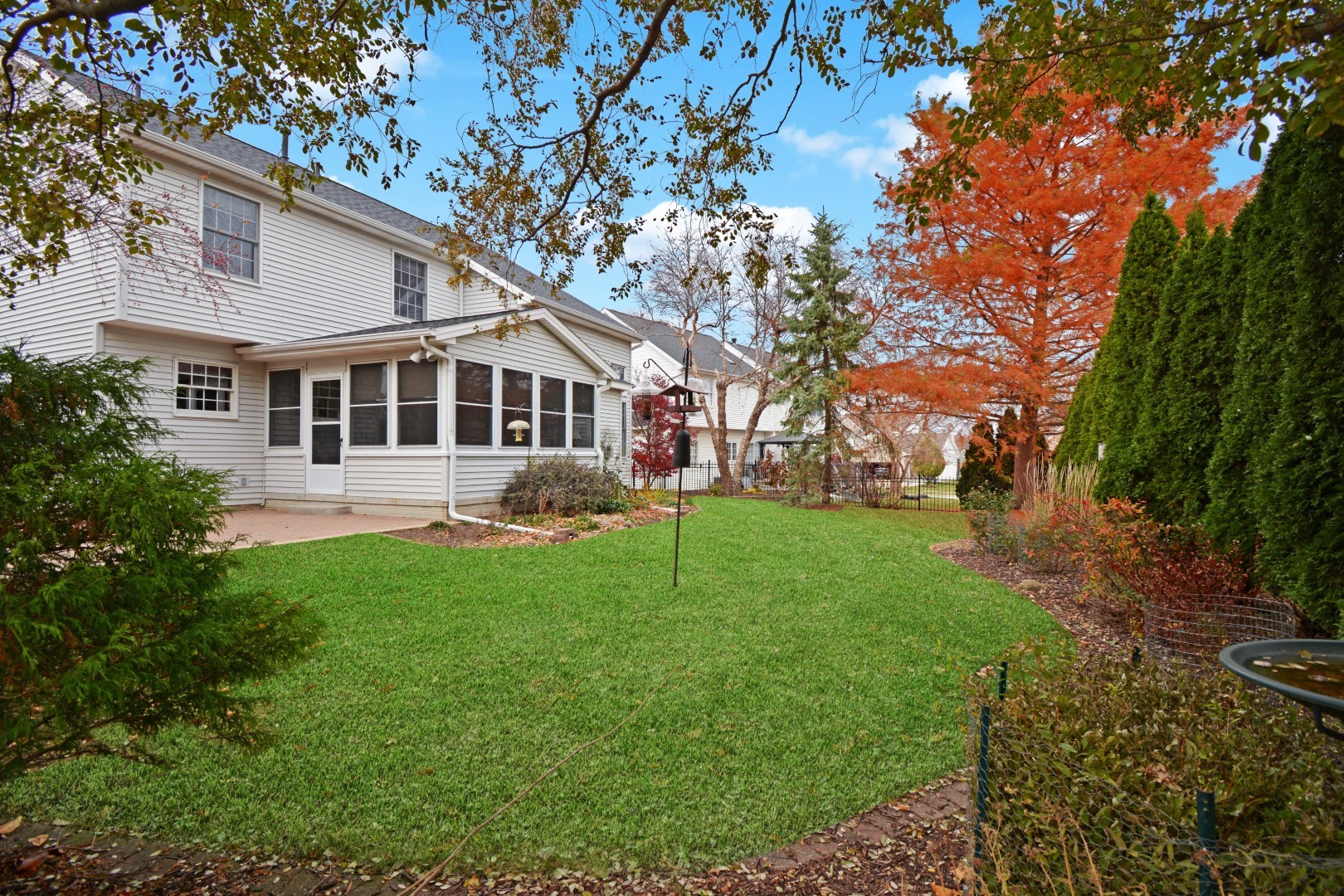 35 Greythorne Circle, Bloomington, IL 61704