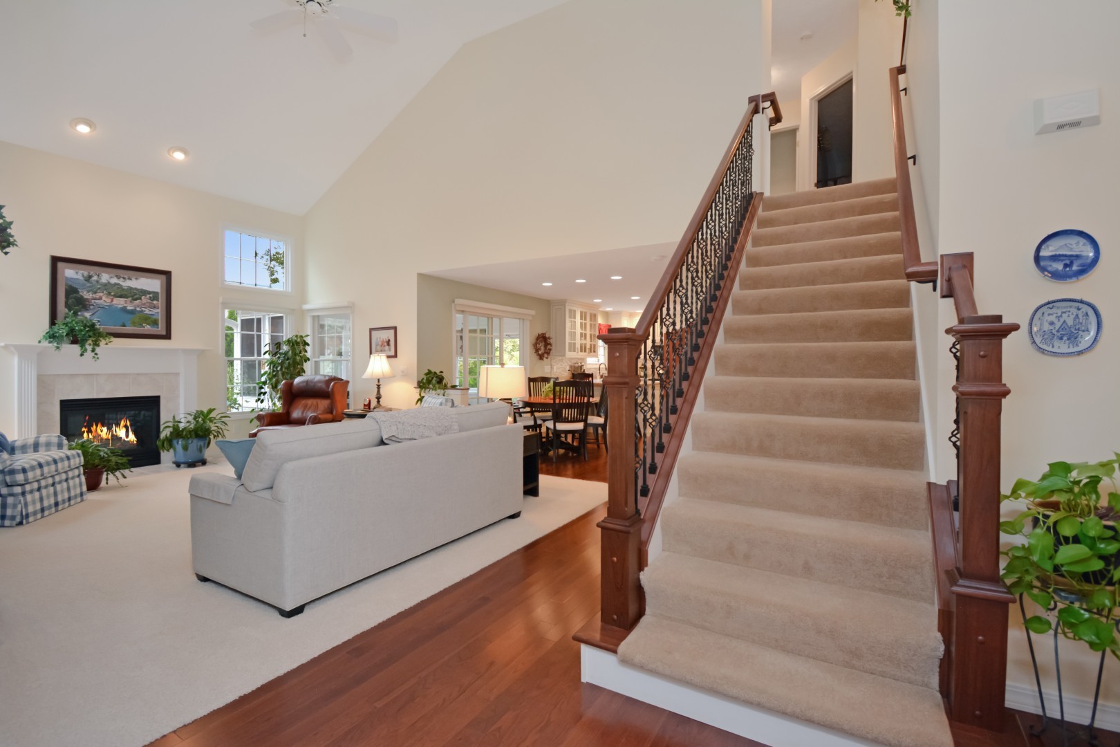 35 Greythorne Circle, Bloomington, IL 61704