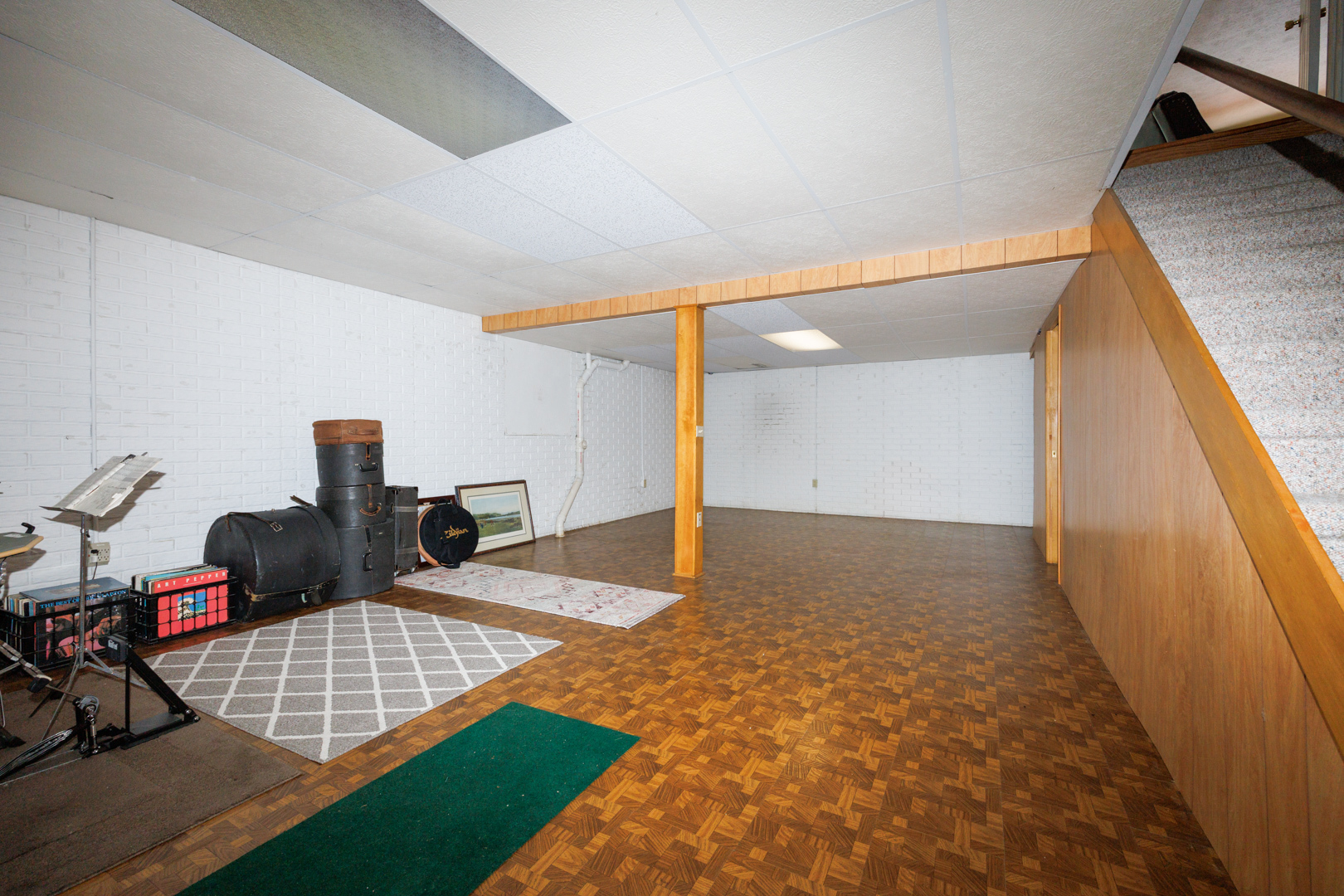 17 Downing Circle, Bloomington, IL 61704