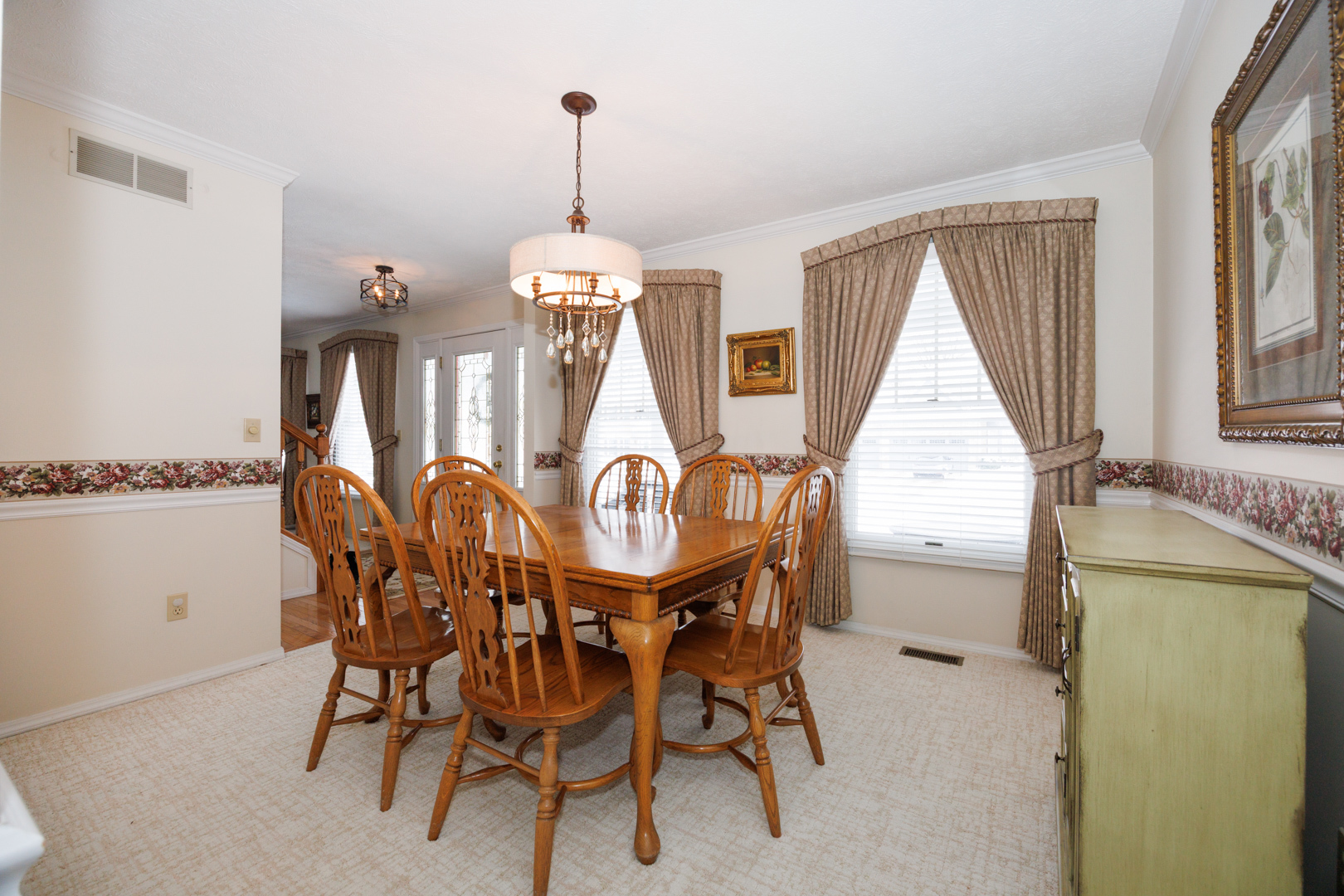 17 Downing Circle, Bloomington, IL 61704