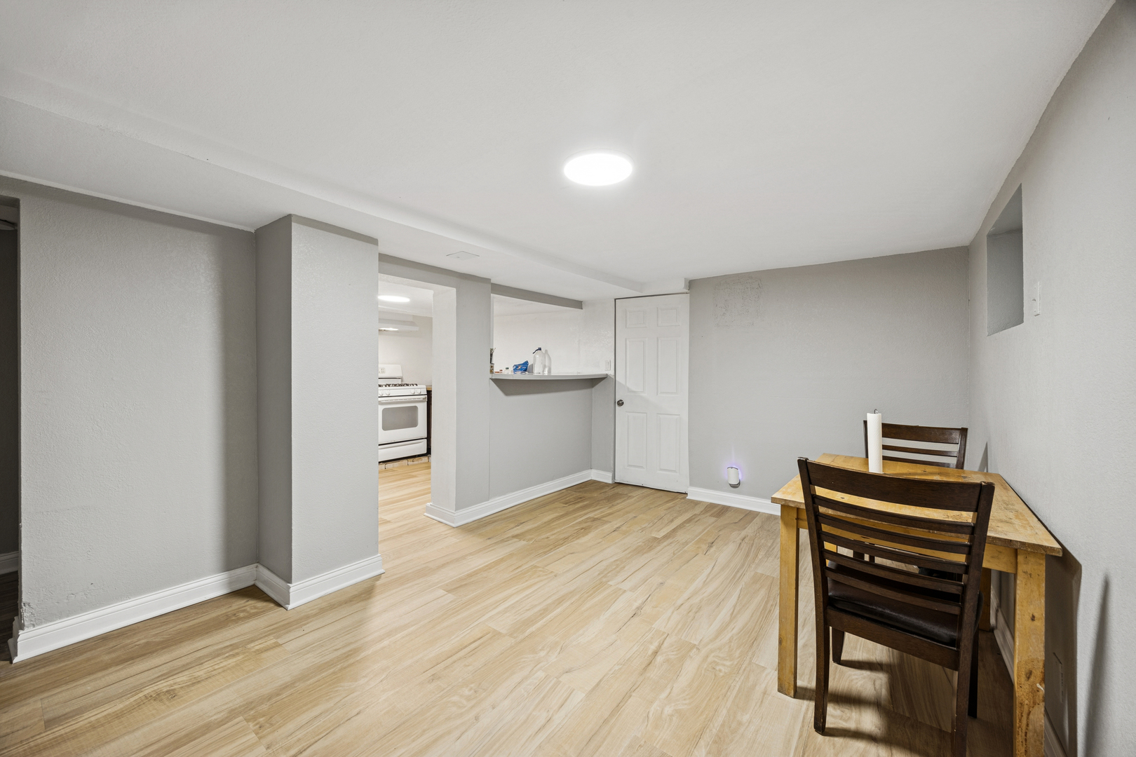 5533 W 63rd Place, Chicago, IL 60638