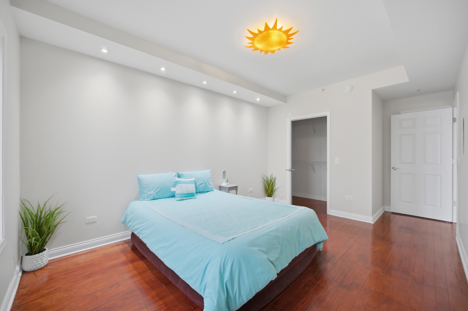 799 Graceland Avenue #404A, Des Plaines, IL 60016