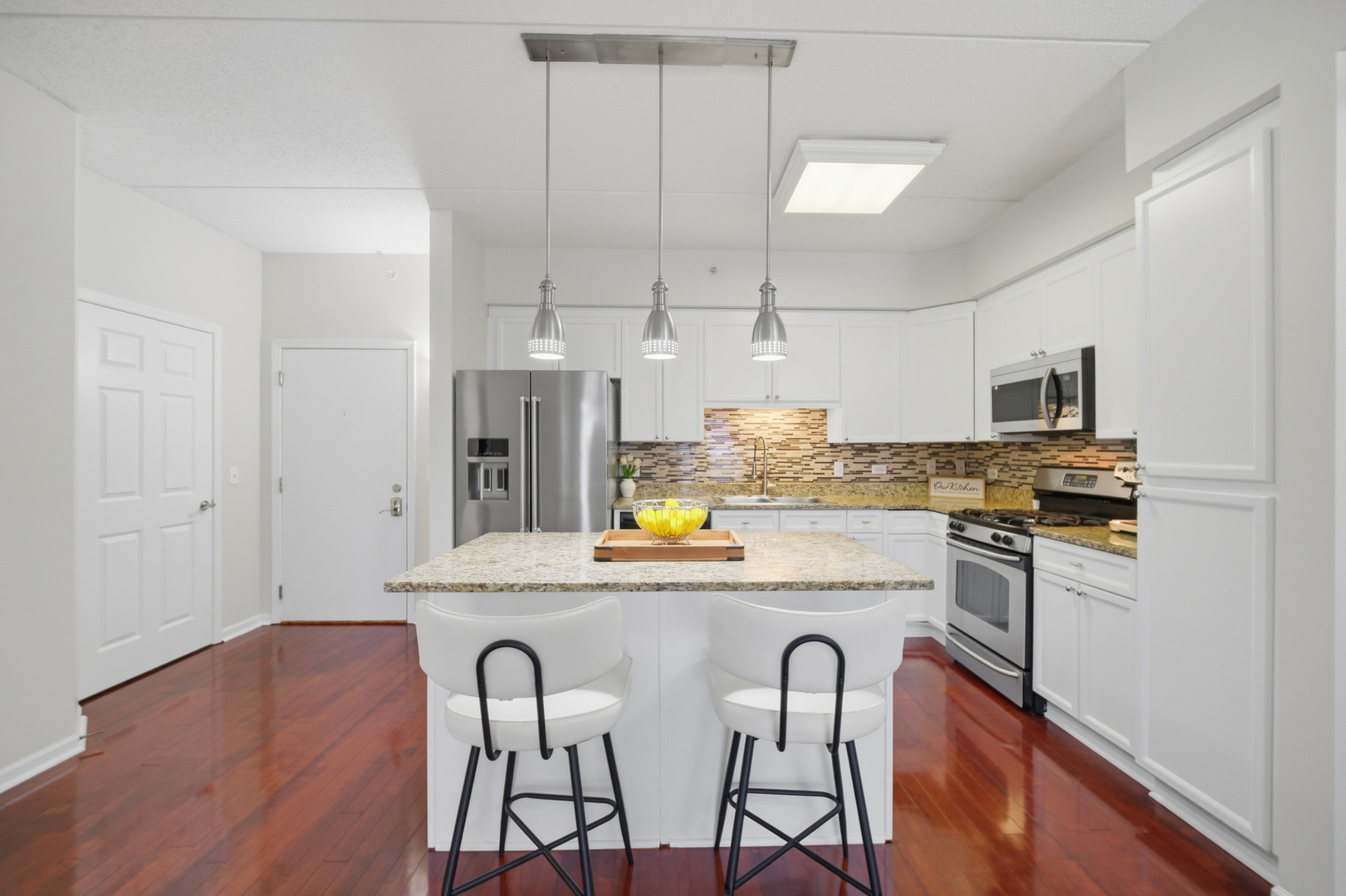 799 Graceland Avenue #404A, Des Plaines, IL 60016