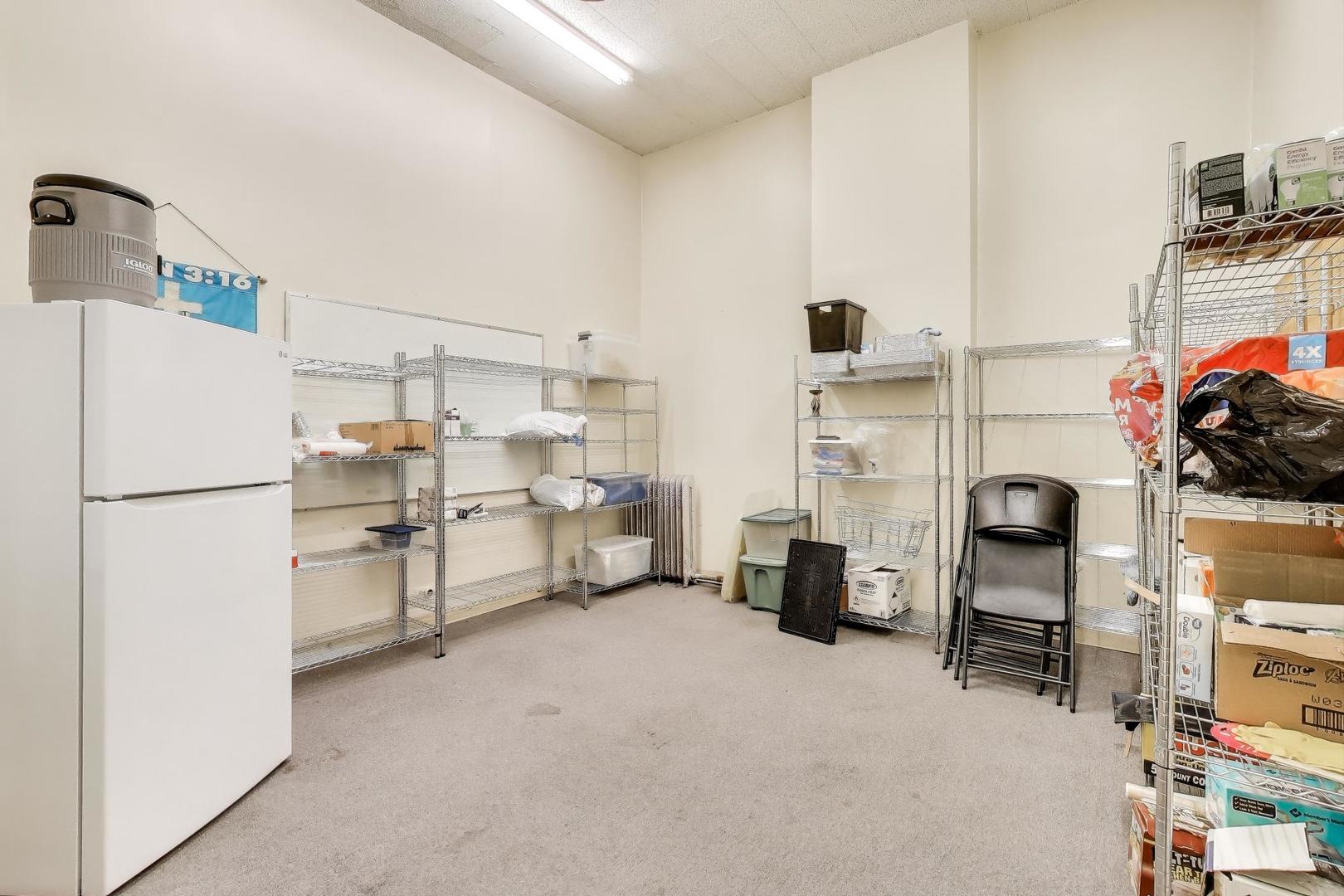 1002 E 75th Street, Chicago, IL 60619