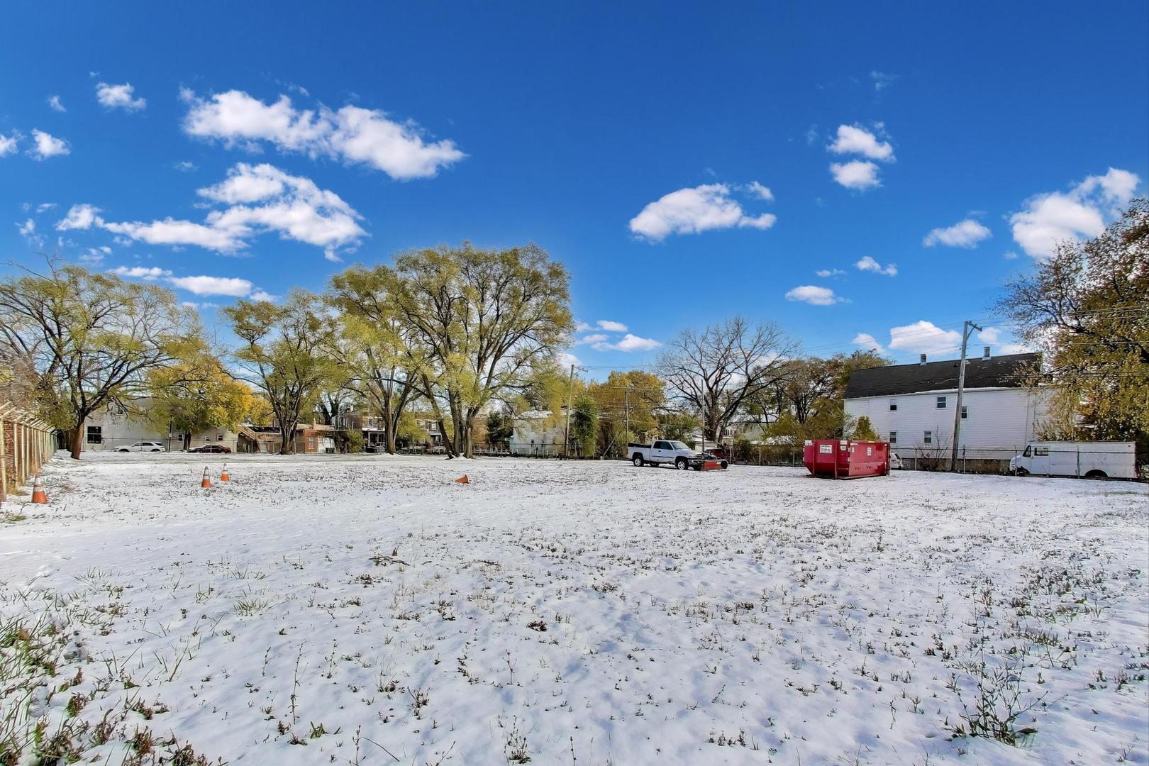 1002 E 75th Street, Chicago, IL 60619