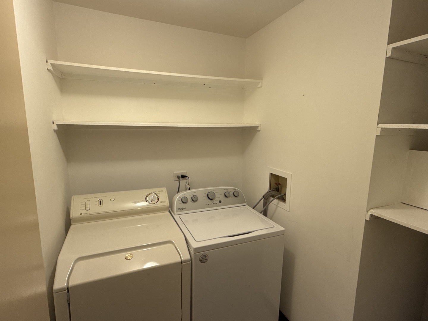 Schaumburg, IL 60193