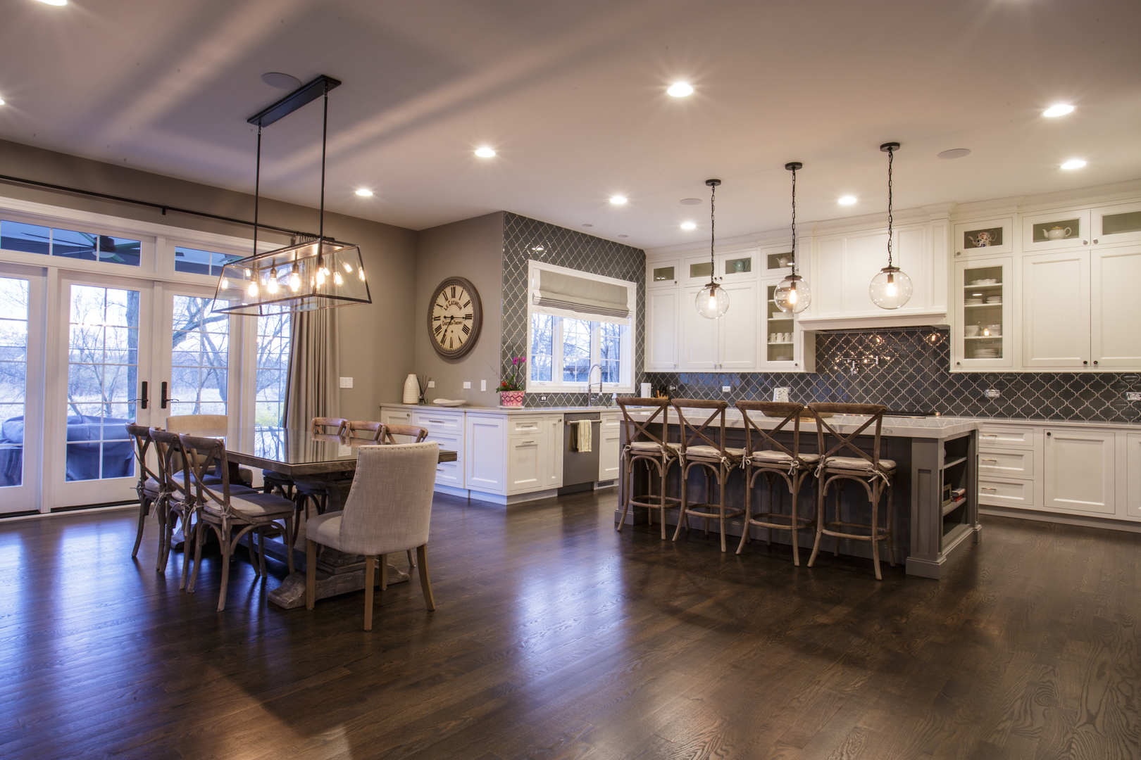 839 W Brookside Street, Palatine, IL 60067