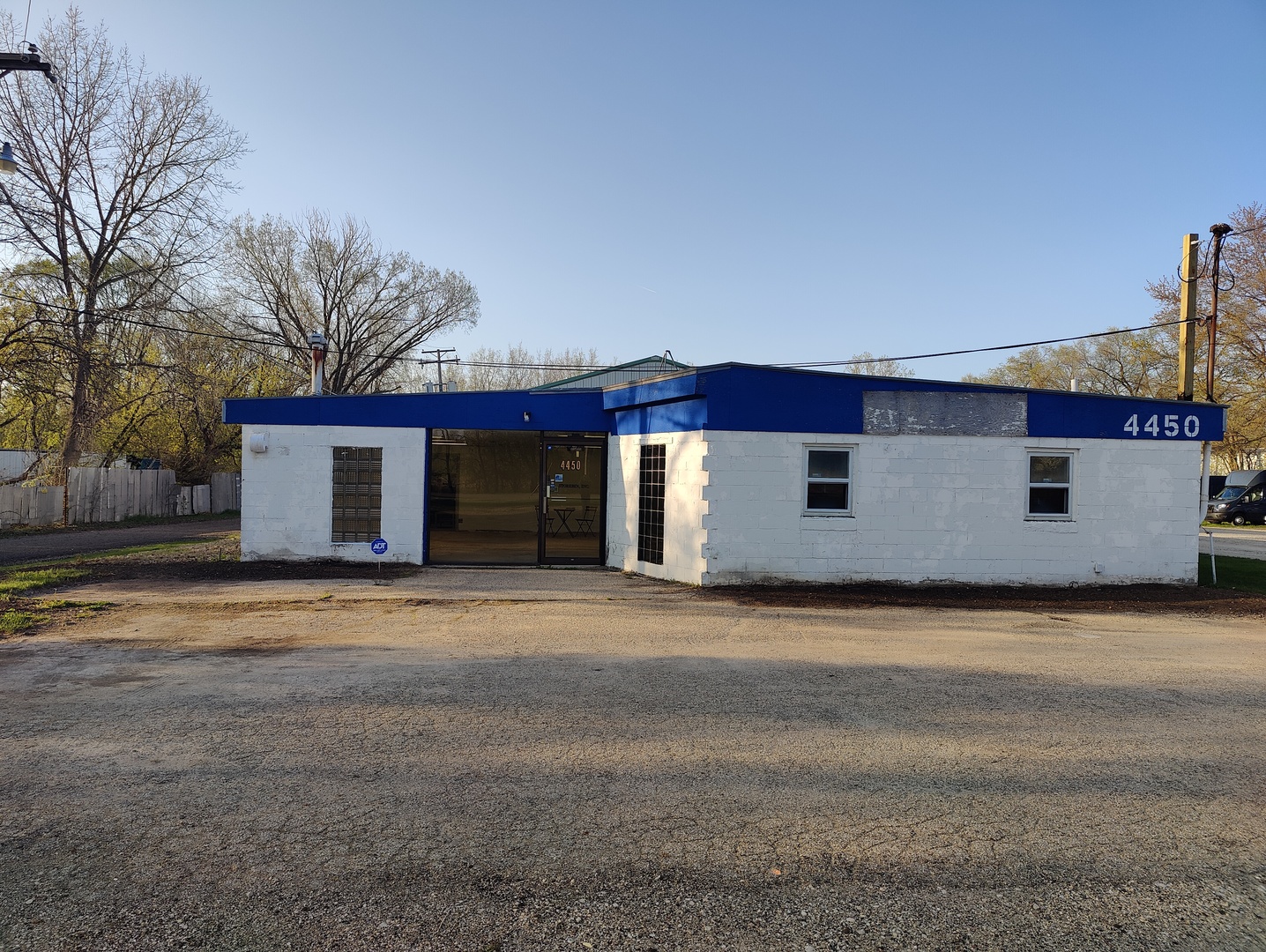 4450 Bull Valley Road #A, McHenry, IL 60050