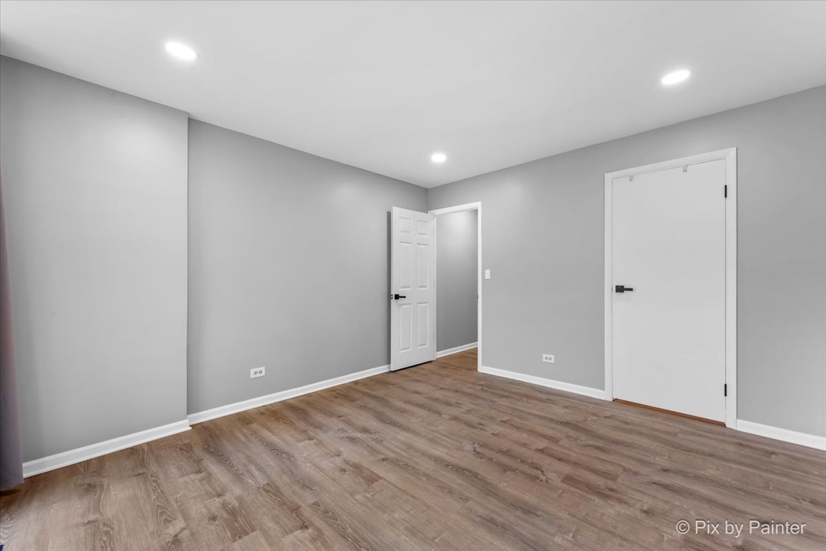 5820 Oakwood Drive #1a, Lisle, IL 60532