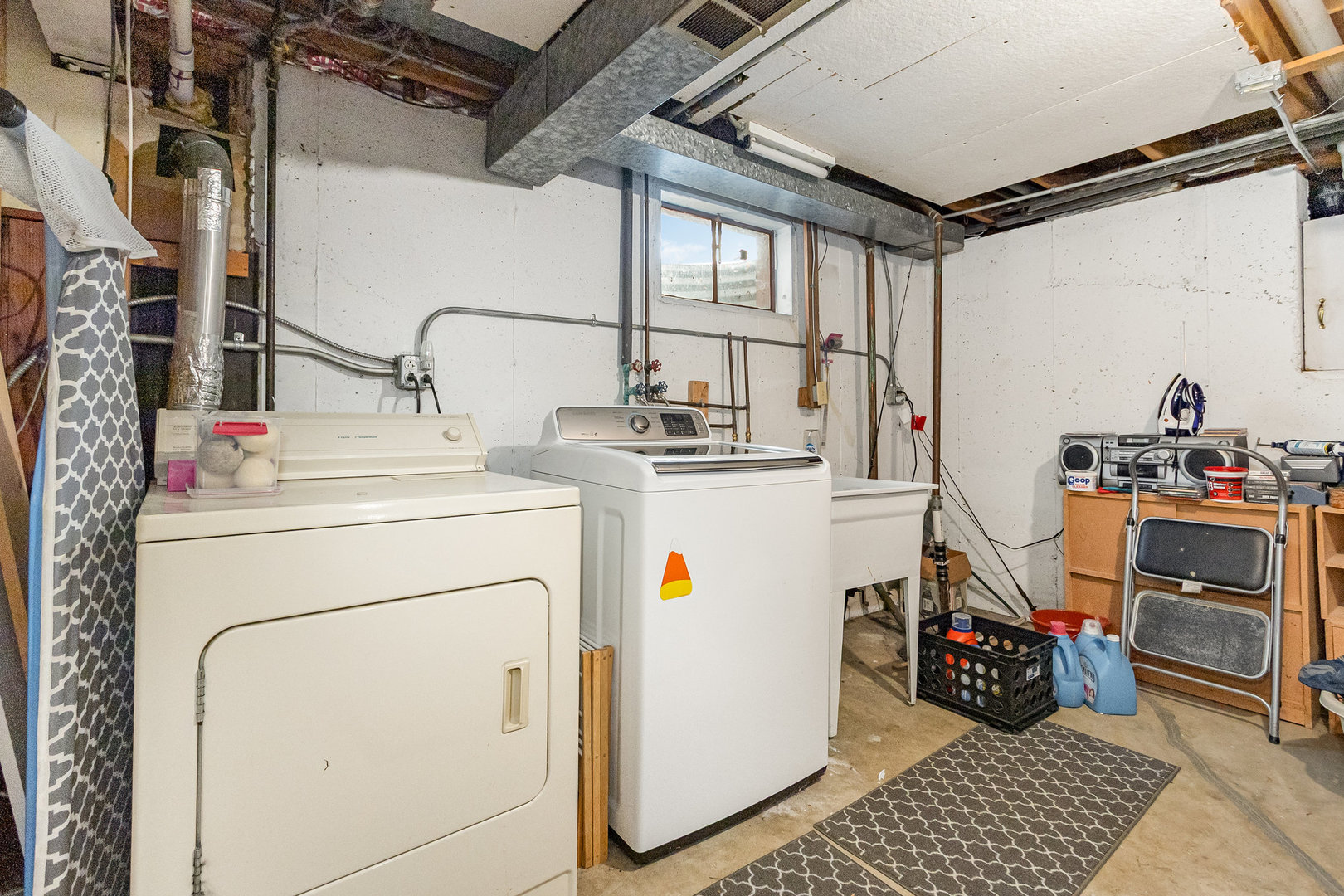 5735 Dearborn Parkway, Downers Grove, IL 60516