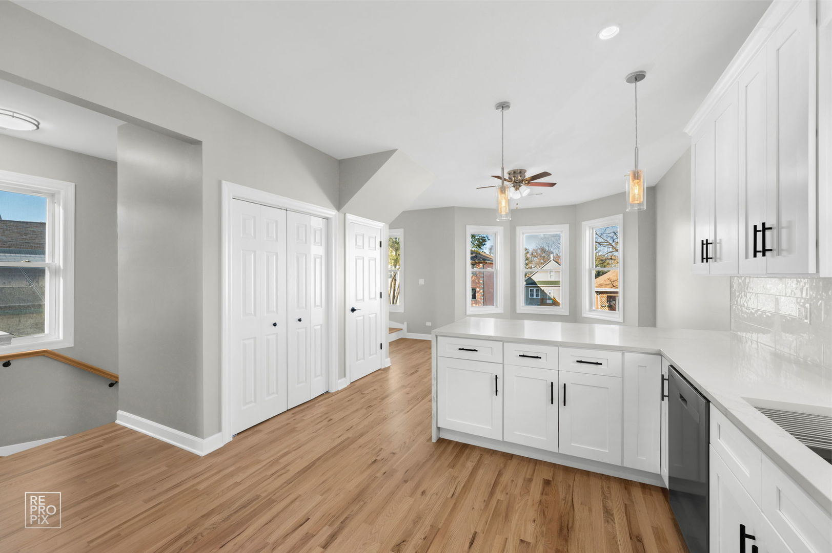 7539 W 61st Street, Summit, IL 60501