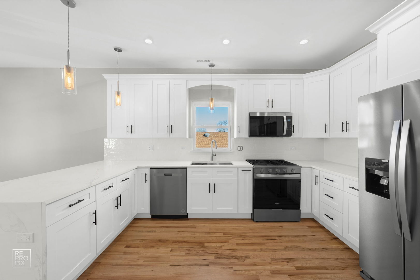 7539 W 61st Street, Summit, IL 60501