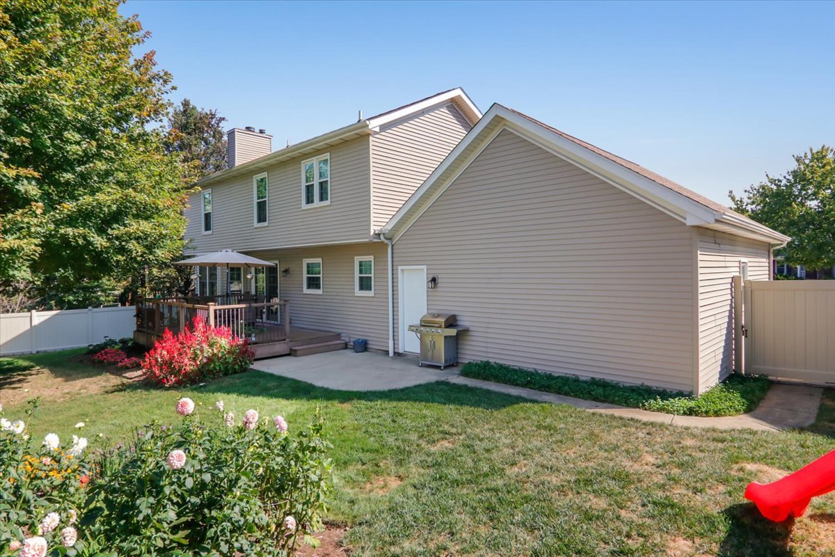 1505 Paddington Drive, Bloomington, IL 61704