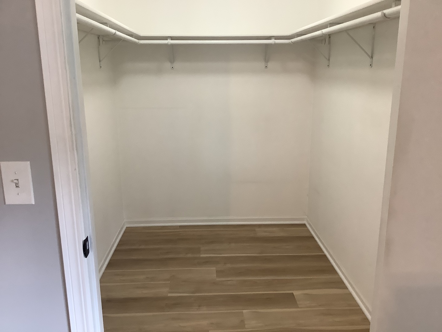 6241 MISTY PINES Drive #1, Tinley Park, IL 60477