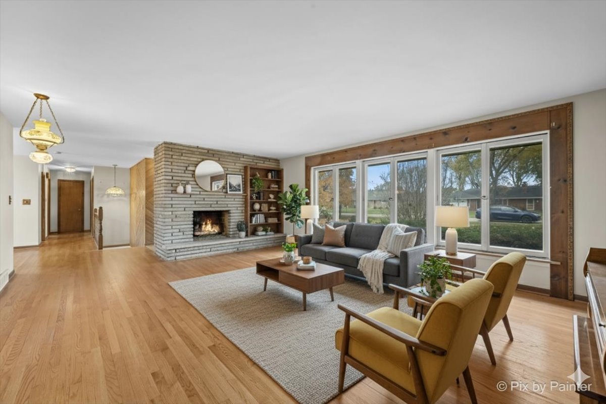 17 N Wildwood Drive, Prospect Heights, IL 60070