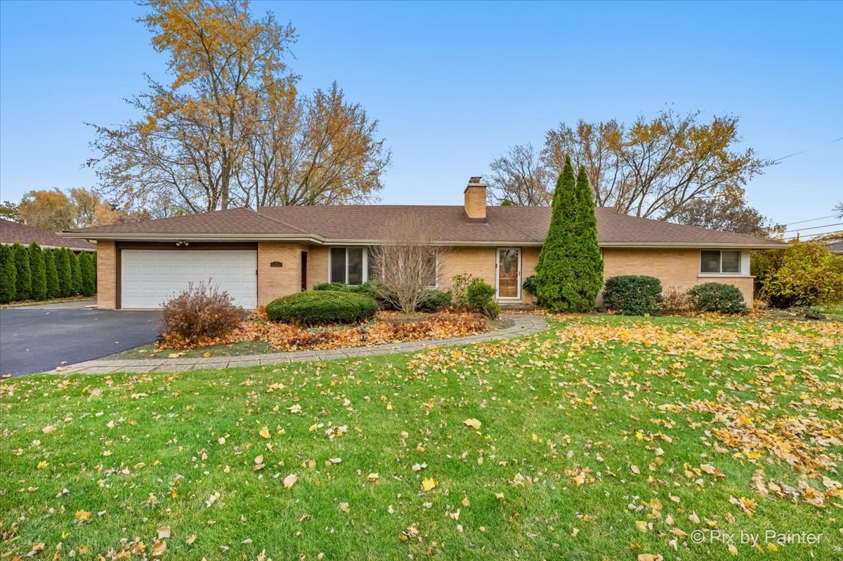 17 N Wildwood Drive, Prospect Heights, IL 60070