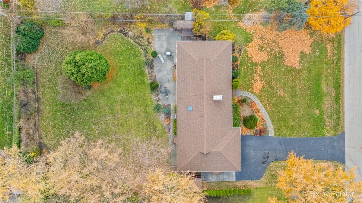 17 N Wildwood Drive, Prospect Heights, IL 60070