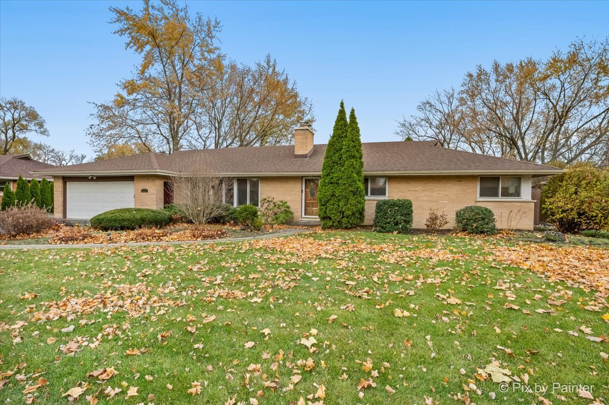 17 N Wildwood Drive, Prospect Heights, IL 60070