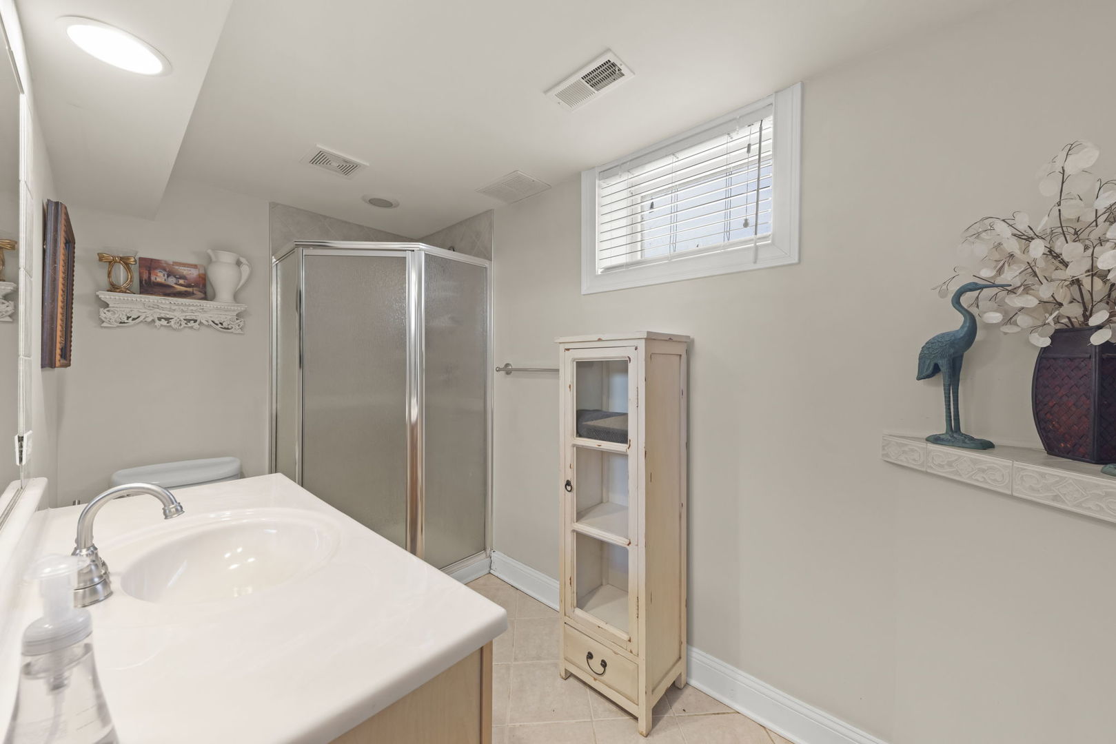 800 Ingalton Avenue, West Chicago, IL 60185