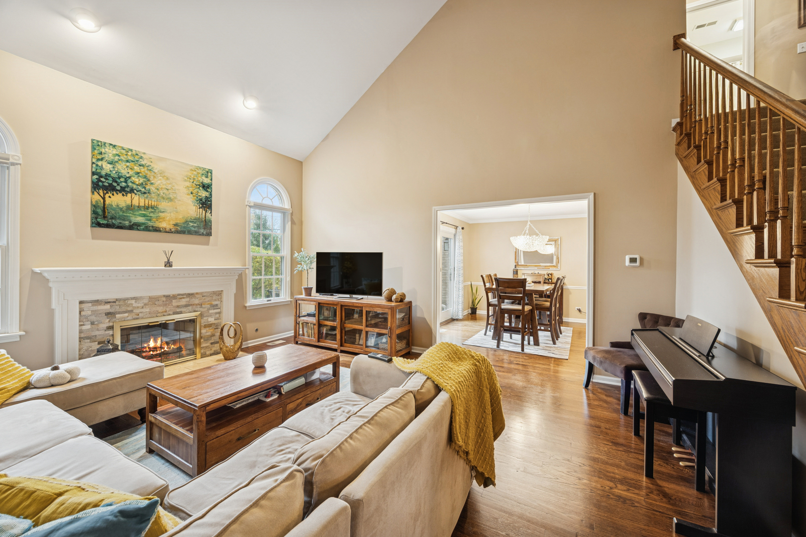 11152 Indian Woods Drive, Indian Head Park, IL 60525