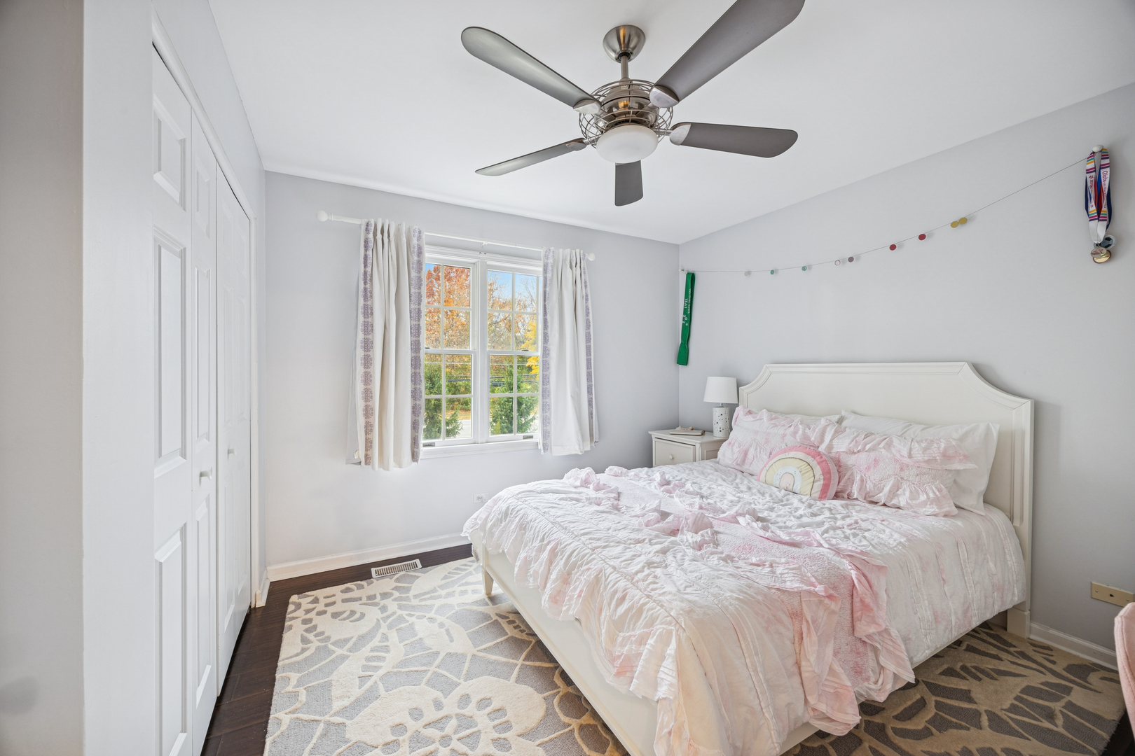 11152 Indian Woods Drive, Indian Head Park, IL 60525