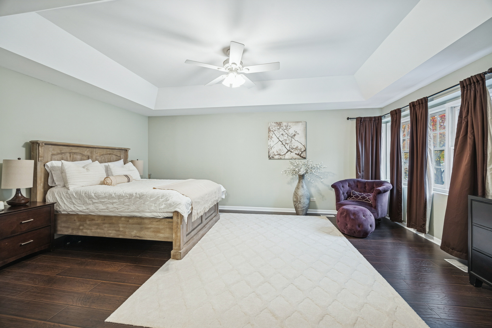 11152 Indian Woods Drive, Indian Head Park, IL 60525