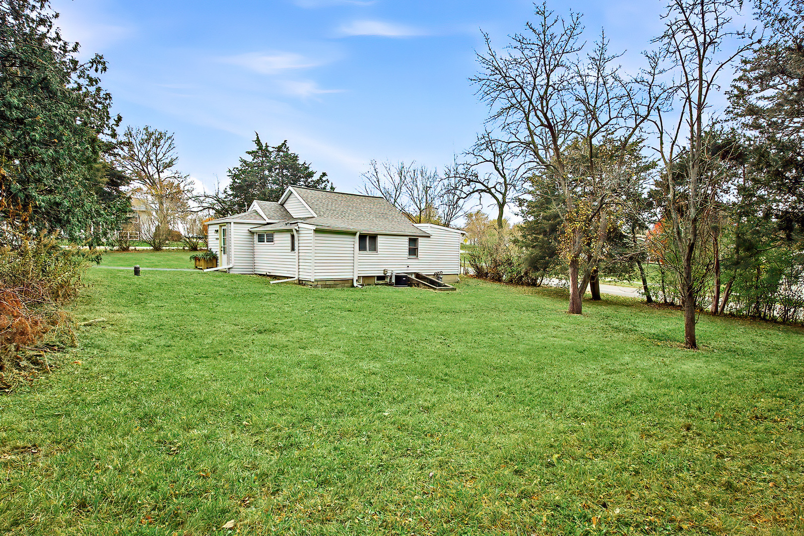 6053 248th Avenue, Salem, WI 53168