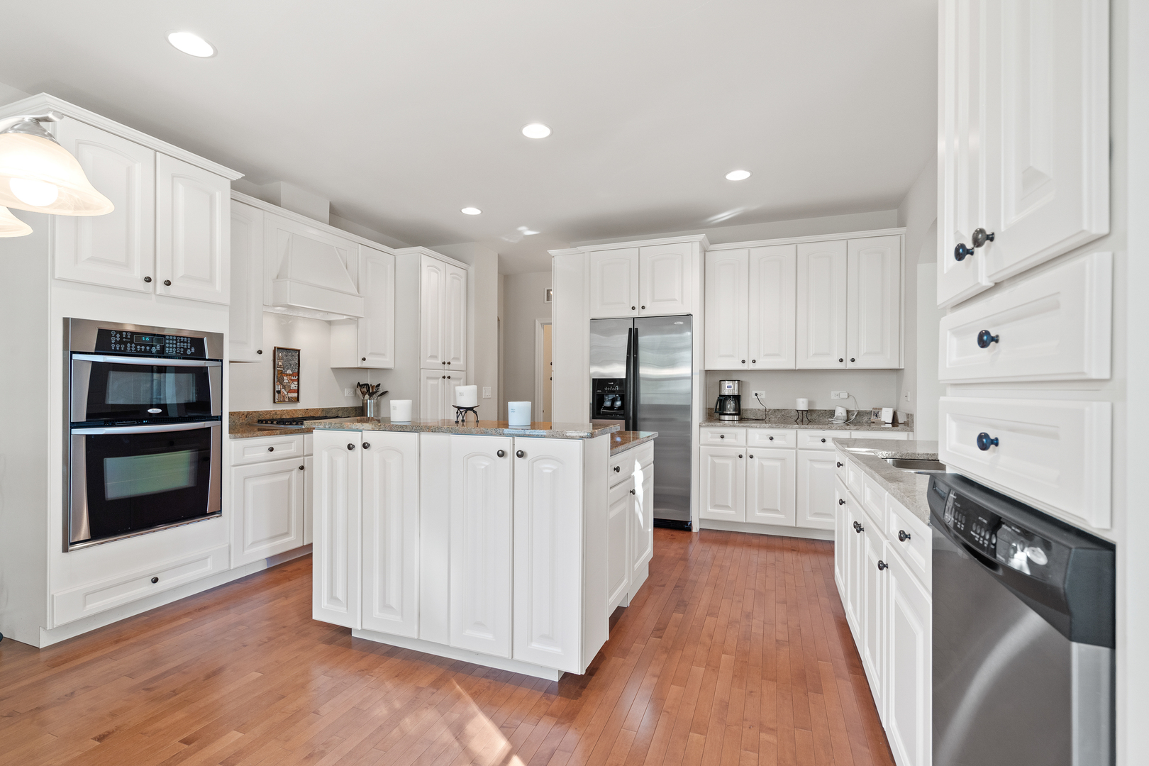 2904 Portage Street, Naperville, IL 60564