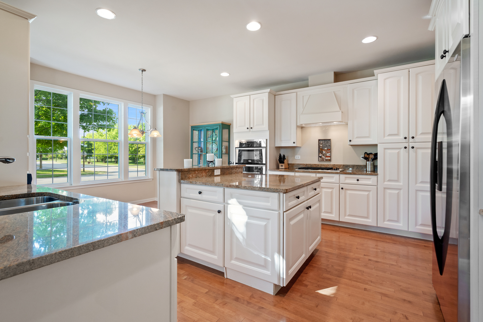 2904 Portage Street, Naperville, IL 60564