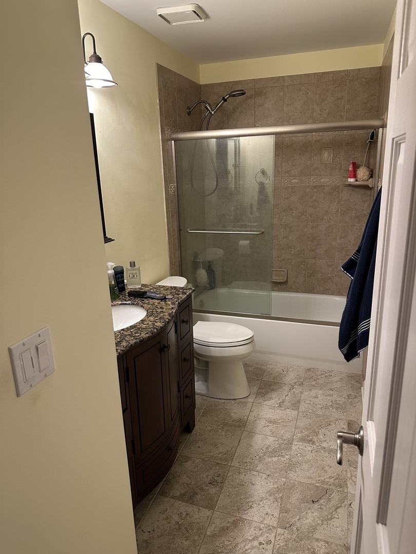 716 Greenmeadow Court, Crystal Lake, IL 60014