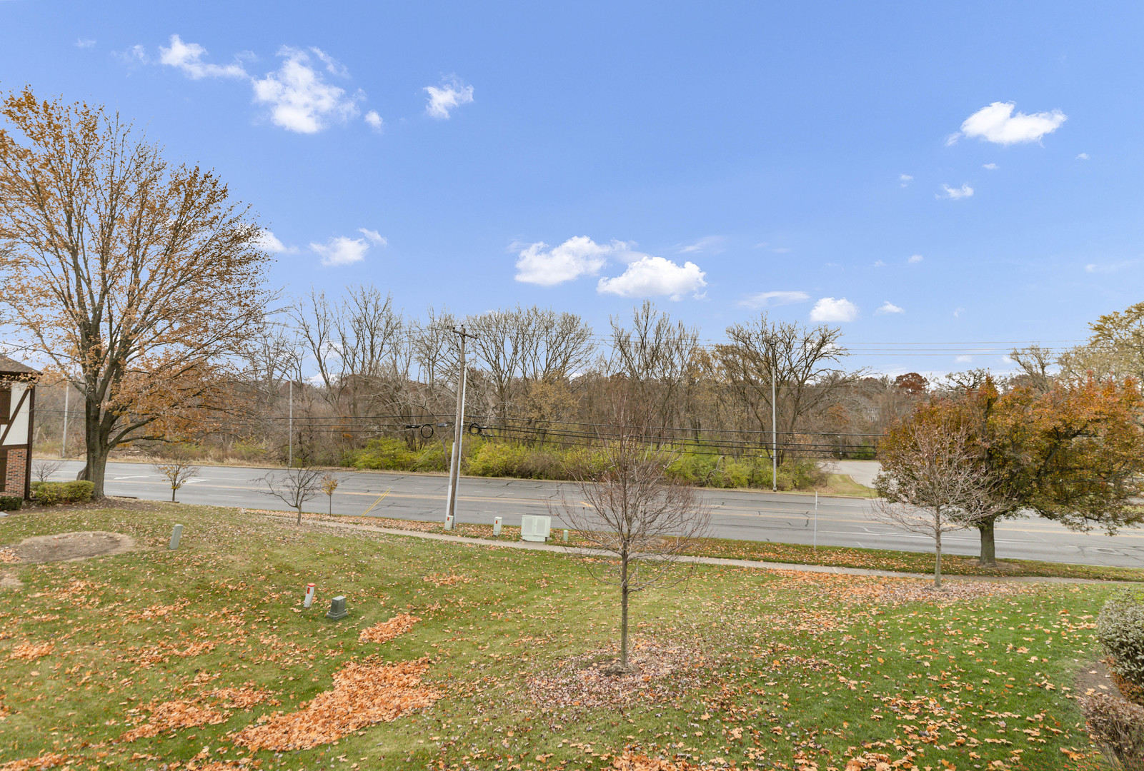 23 Glencoe Court #202-B, Naperville, IL 60565