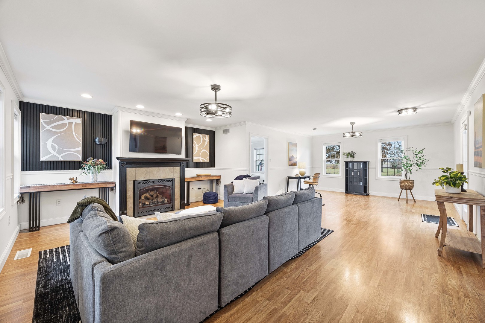 309 S Euclid Street, Colfax, IL 61728