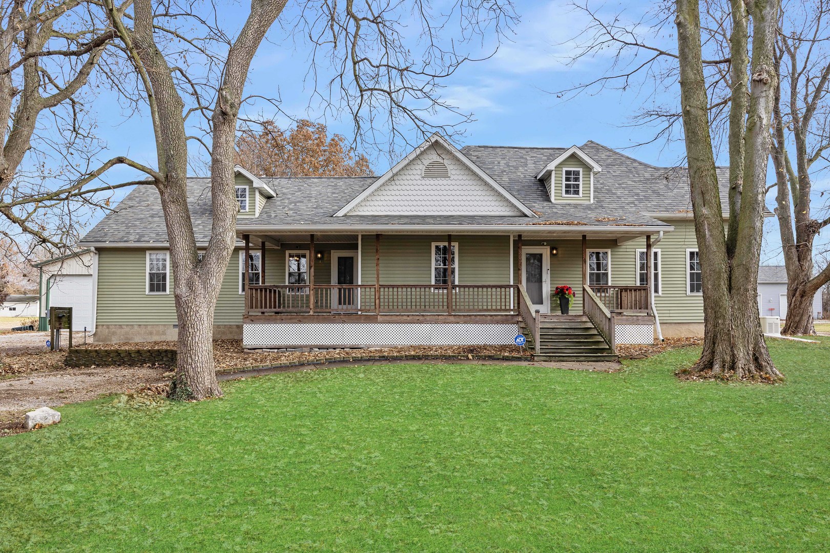 309 S Euclid Street, Colfax, IL 61728