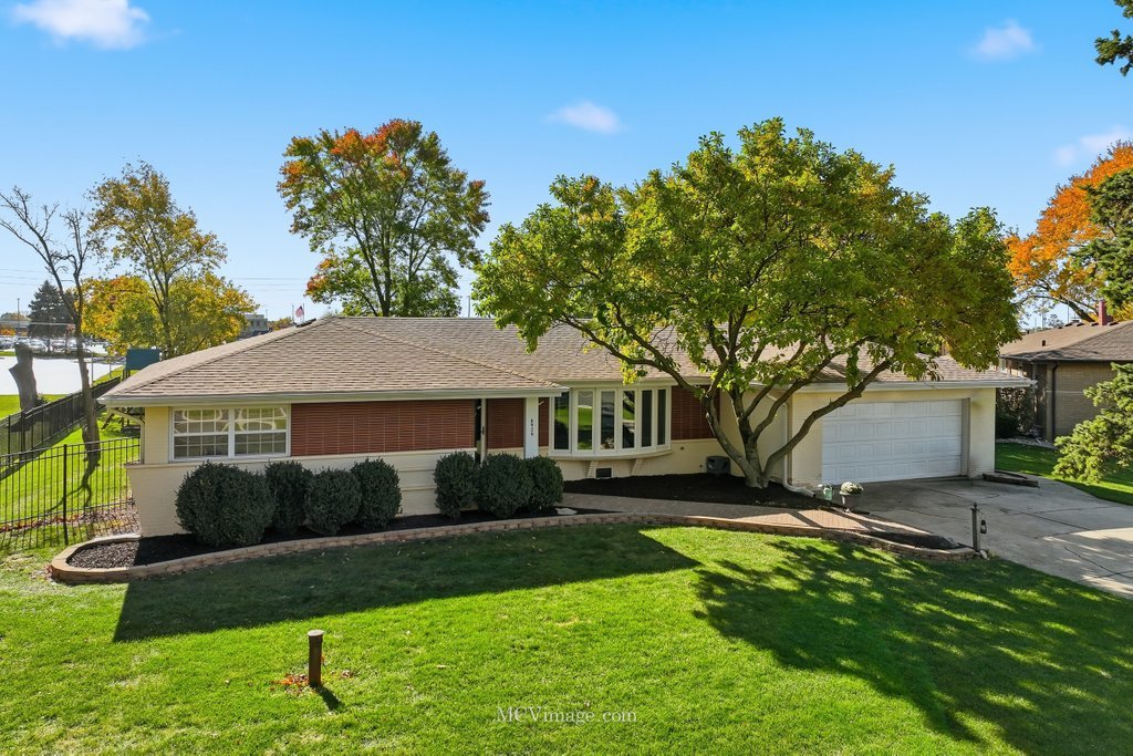 6929 157th Place, Tinley Park, IL 60477