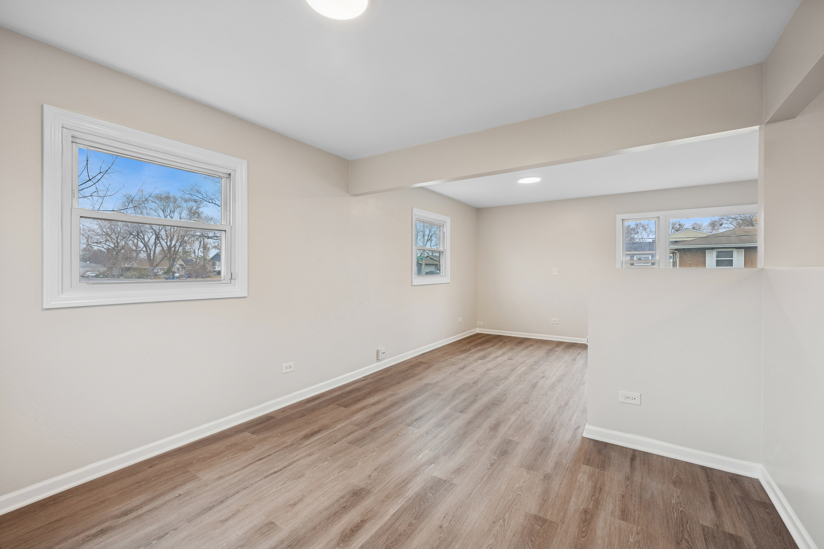 1520 N Park Drive, Round Lake Beach, IL 60073