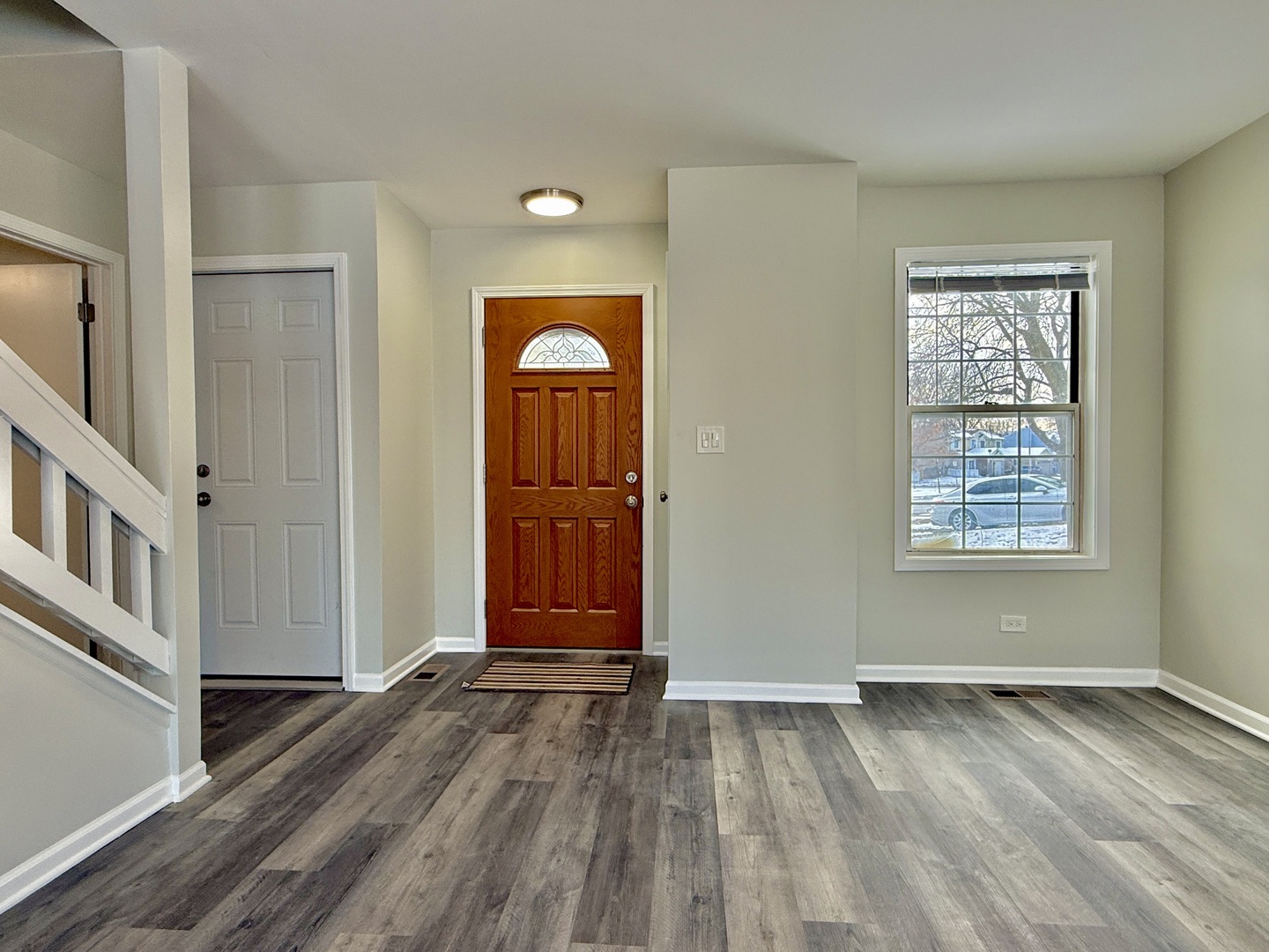 10 Rugby Court, Glendale Heights, IL 60139