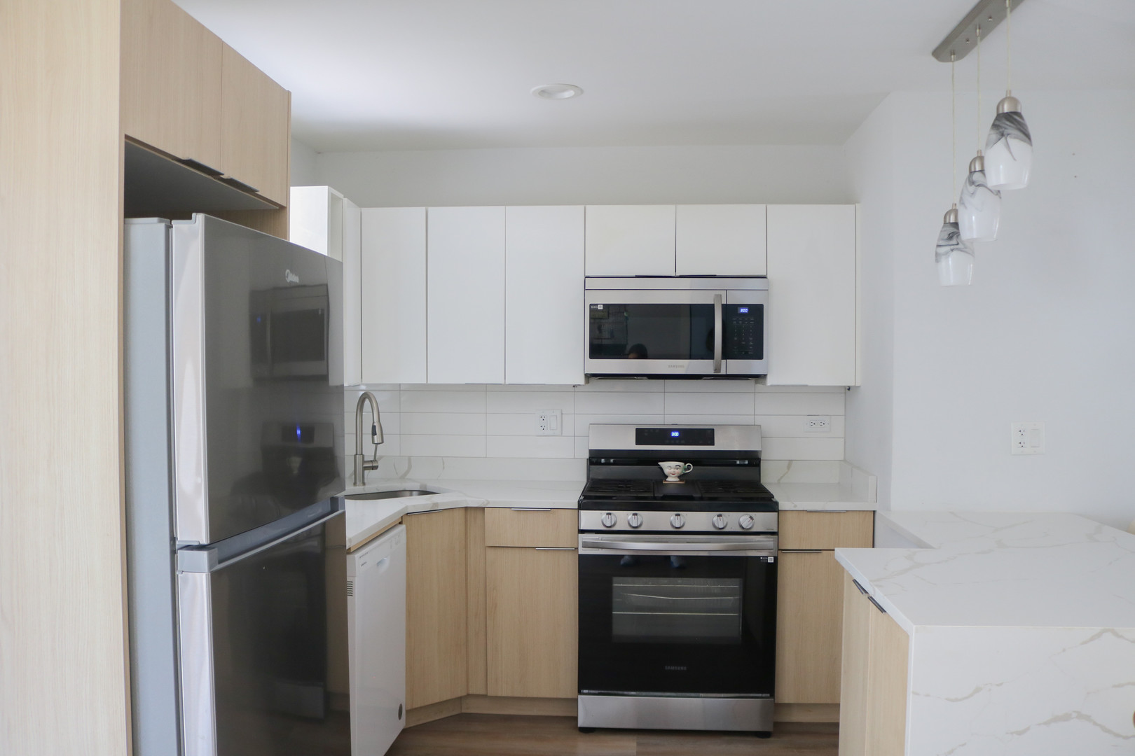 22407 Strassburg Avenue, Sauk Village, IL 60411