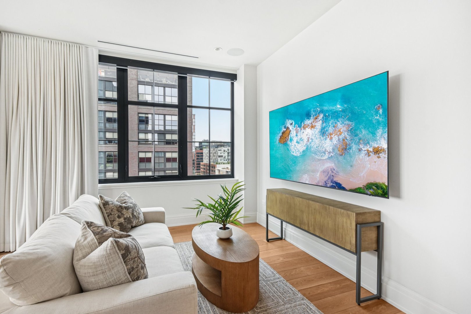 1109 W WASHINGTON Boulevard #8A, Chicago, IL 60607