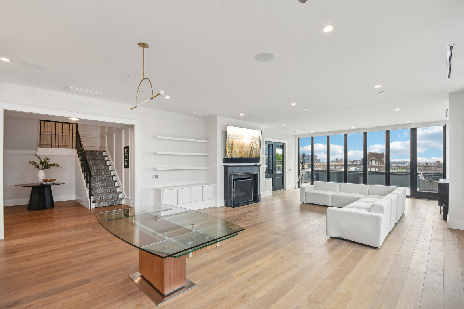 1109 W WASHINGTON Boulevard #8A, Chicago, IL 60607