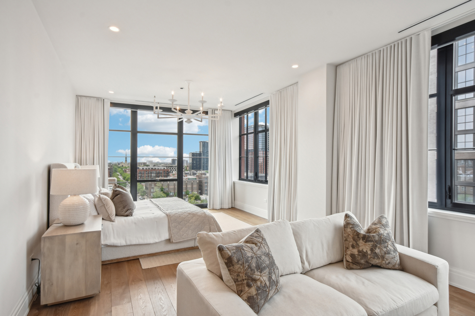 1109 W WASHINGTON Boulevard #8A, Chicago, IL 60607