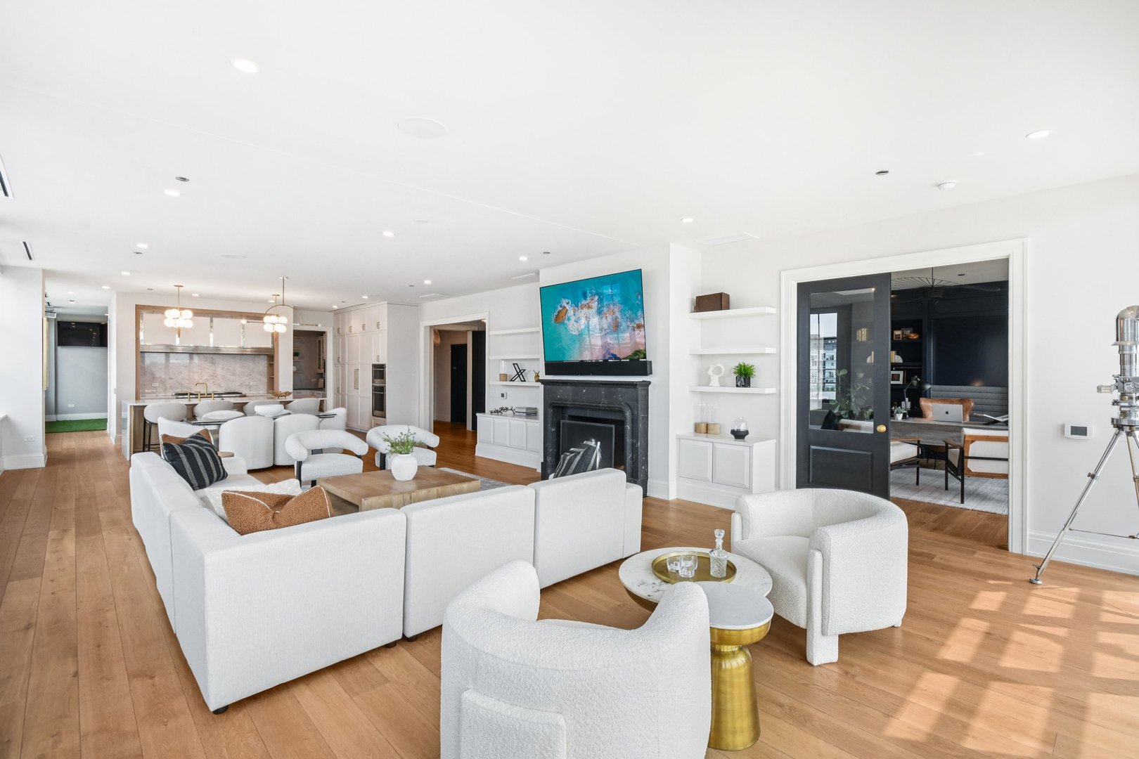 1109 W WASHINGTON Boulevard #8A, Chicago, IL 60607